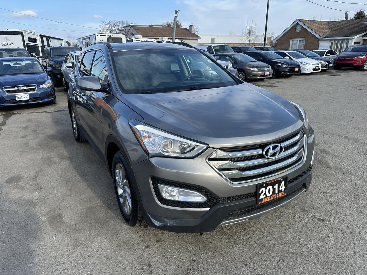 2014 Hyundai Santa Fe Sport ONLY 59KMS, NO ACCIDENTS, CERTIFIED Photo