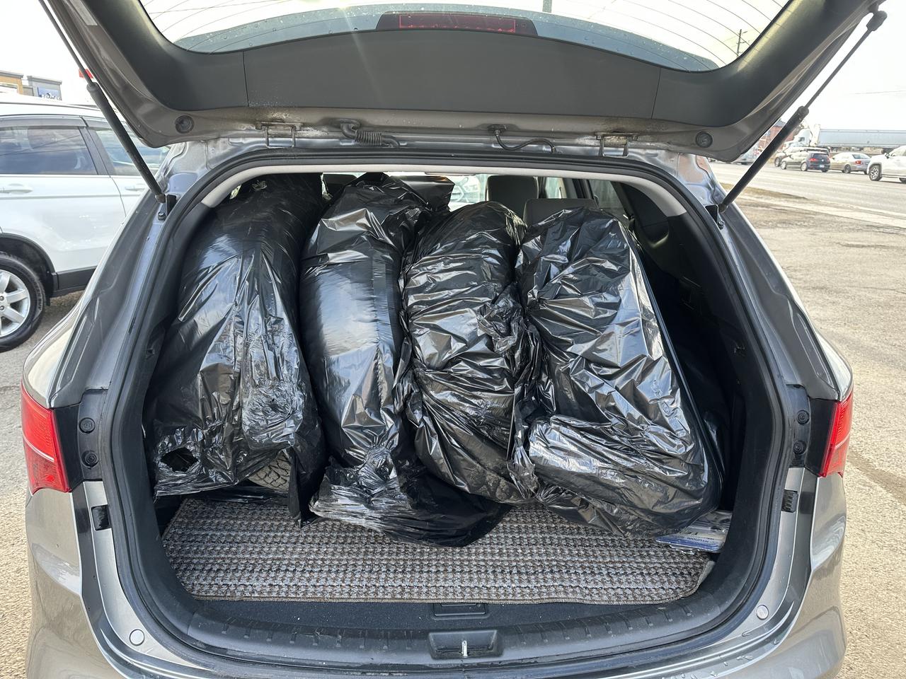 2014 Hyundai Santa Fe Sport ONLY 59KMS, NO ACCIDENTS, CERTIFIED Photo