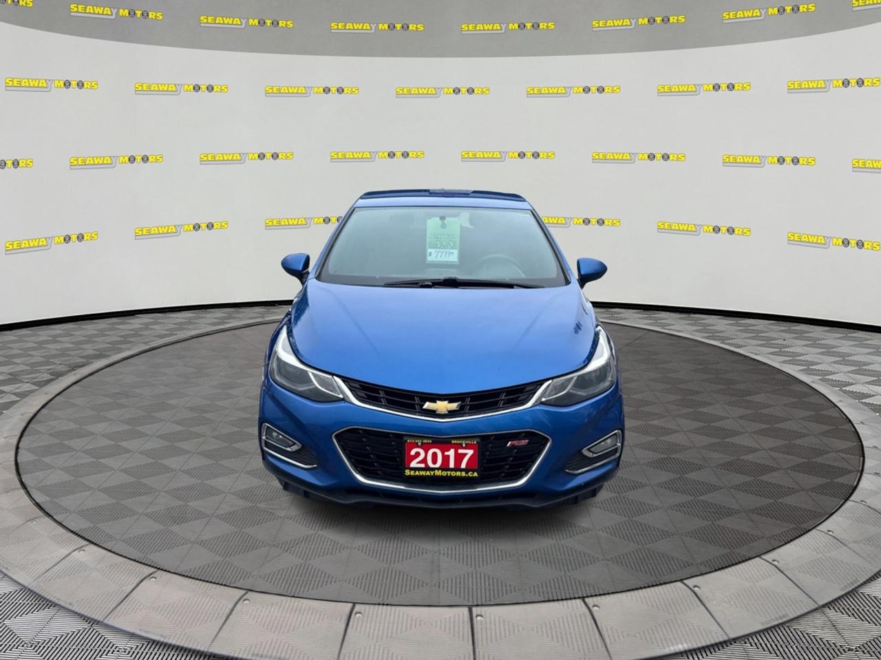 2017 Chevrolet Cruze 4dr HB 1.4L LT w/1SC Photo