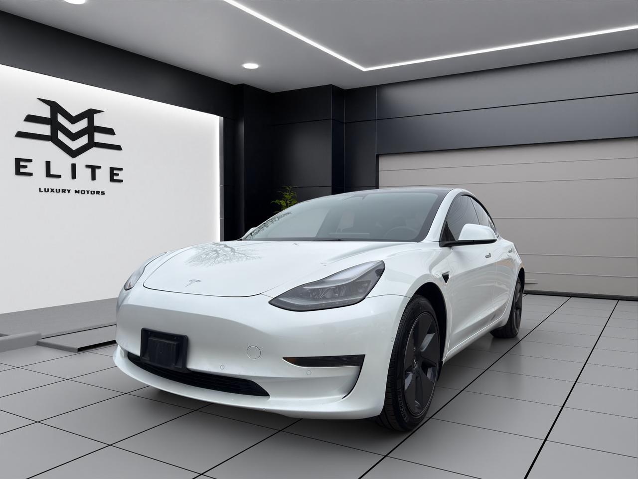 2021 Tesla Model 3 STANDARD RANGE PLUS - Blind Spot Monitor !!! Photo