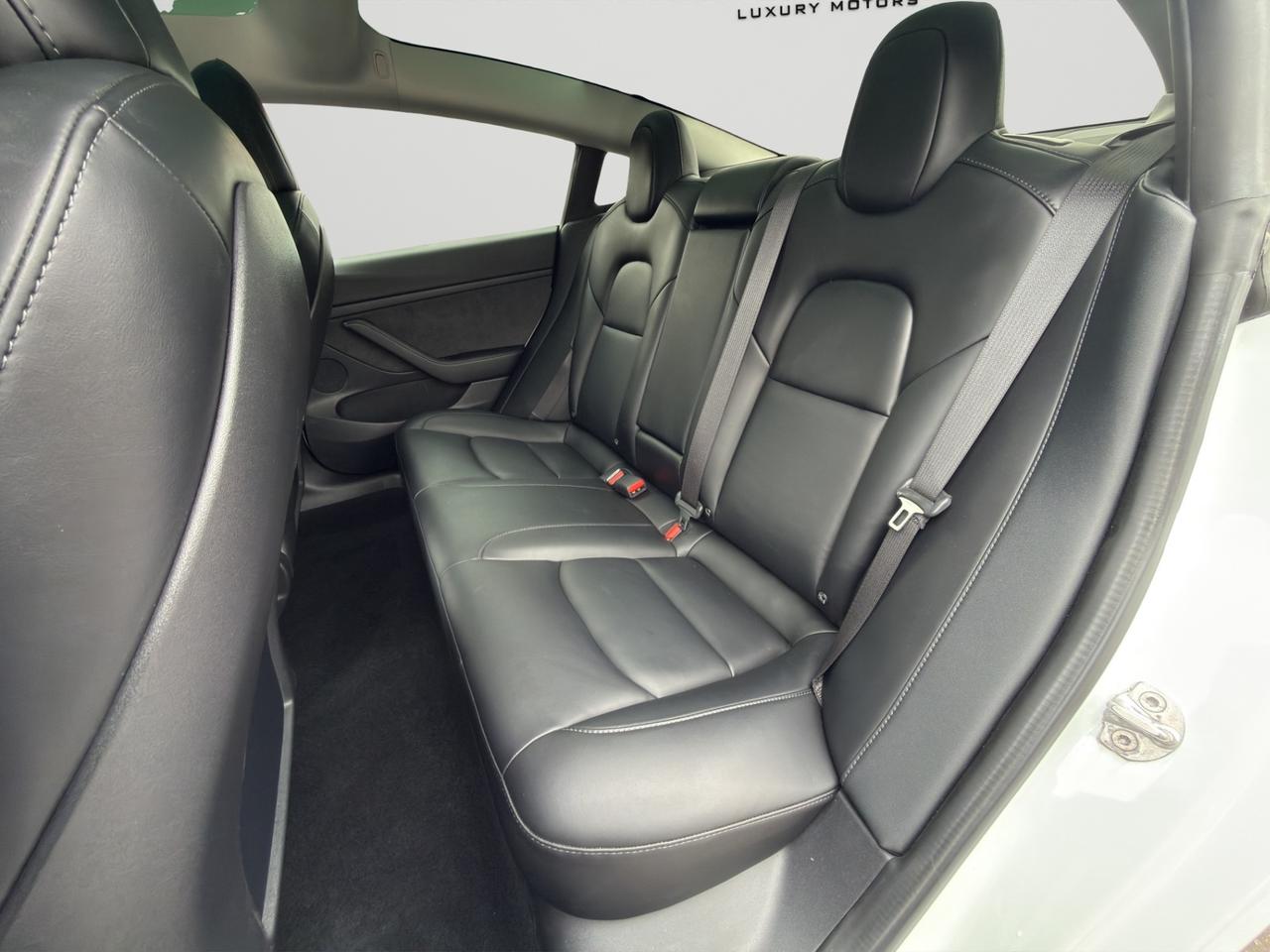 2021 Tesla Model 3 STANDARD RANGE PLUS - Blind Spot Monitor !!! Photo