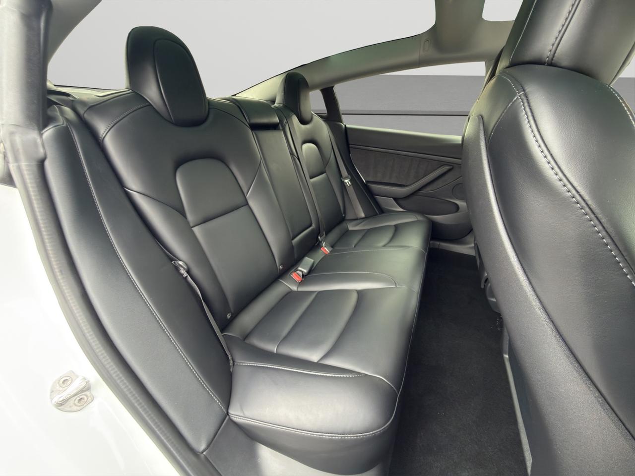 2021 Tesla Model 3 STANDARD RANGE PLUS - Blind Spot Monitor !!! Photo