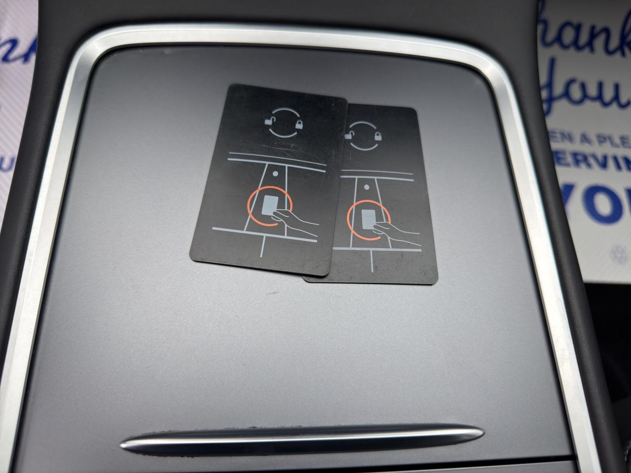 2021 Tesla Model 3 STANDARD RANGE PLUS - Blind Spot Monitor !!! Photo