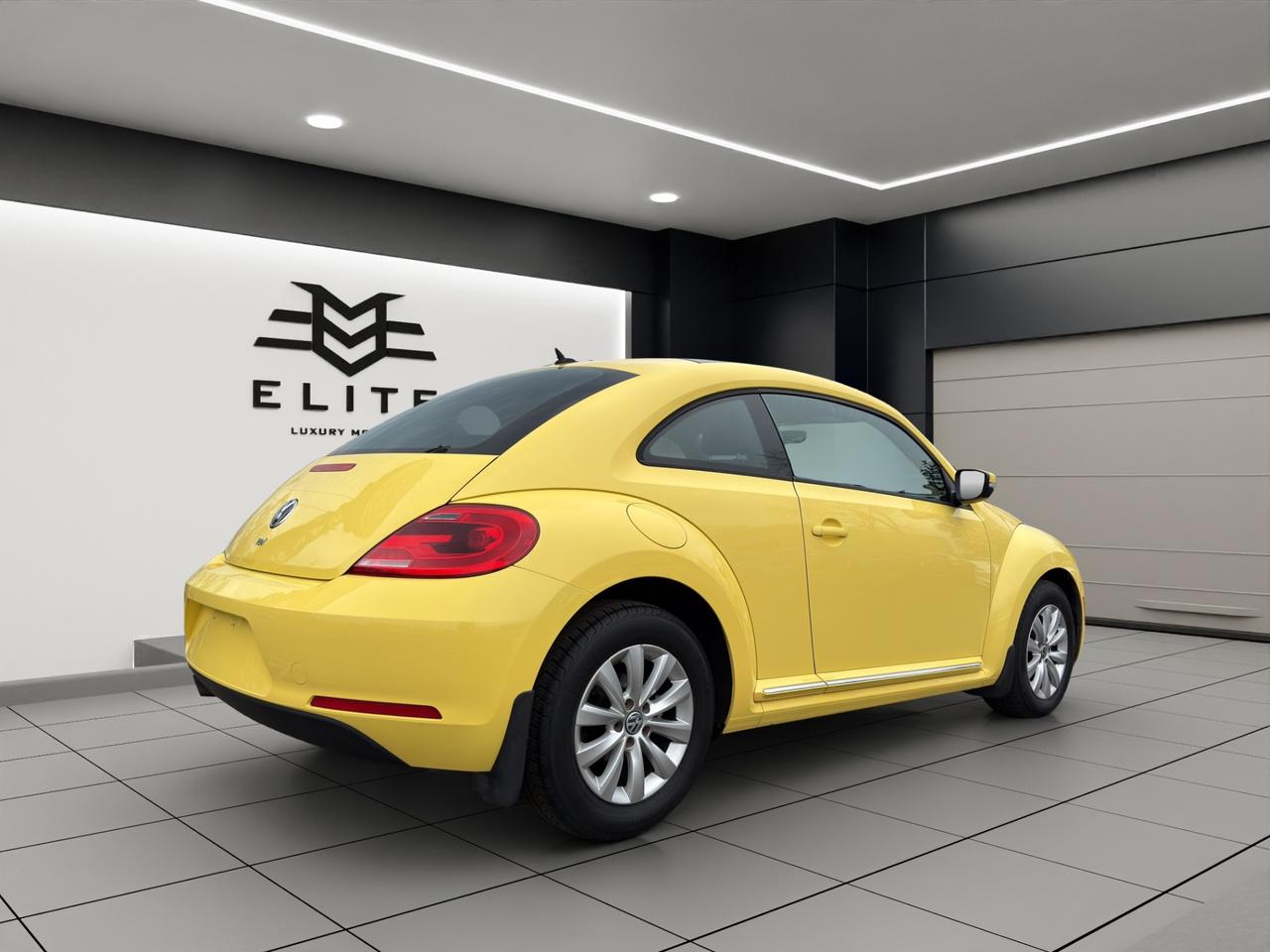 2013 Volkswagen Beetle 2.0L TDI Comfortline - Diesel -  Moonroof !!!! Photo