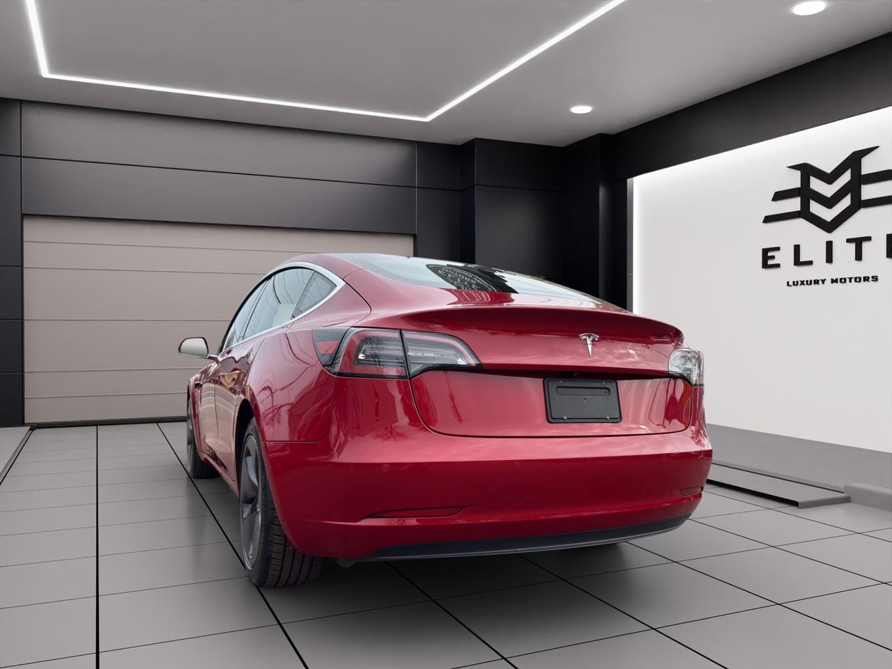 2018 Tesla Model 3 LONG RANGE - Blind Spot Monitor - Navigation System !!! Photo