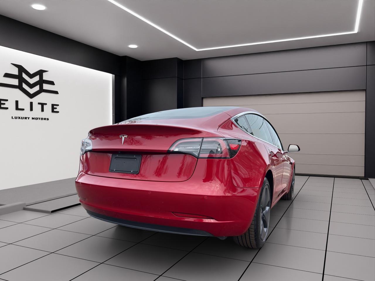 2018 Tesla Model 3 LONG RANGE - Blind Spot Monitor - Navigation System !!! Photo