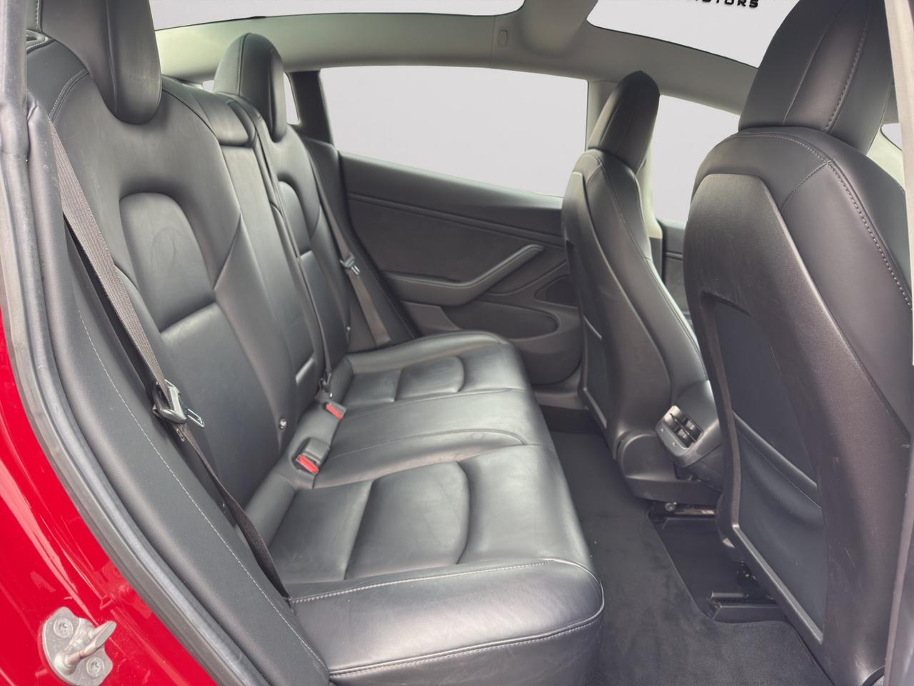 2018 Tesla Model 3 LONG RANGE - Blind Spot Monitor - Navigation System !!! Photo