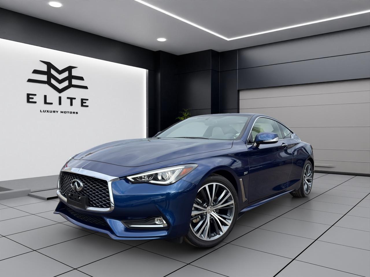 2018 Infiniti Q60 3.0T LUXE AWD - COUPE - LOW LOW KMS !!! Photo