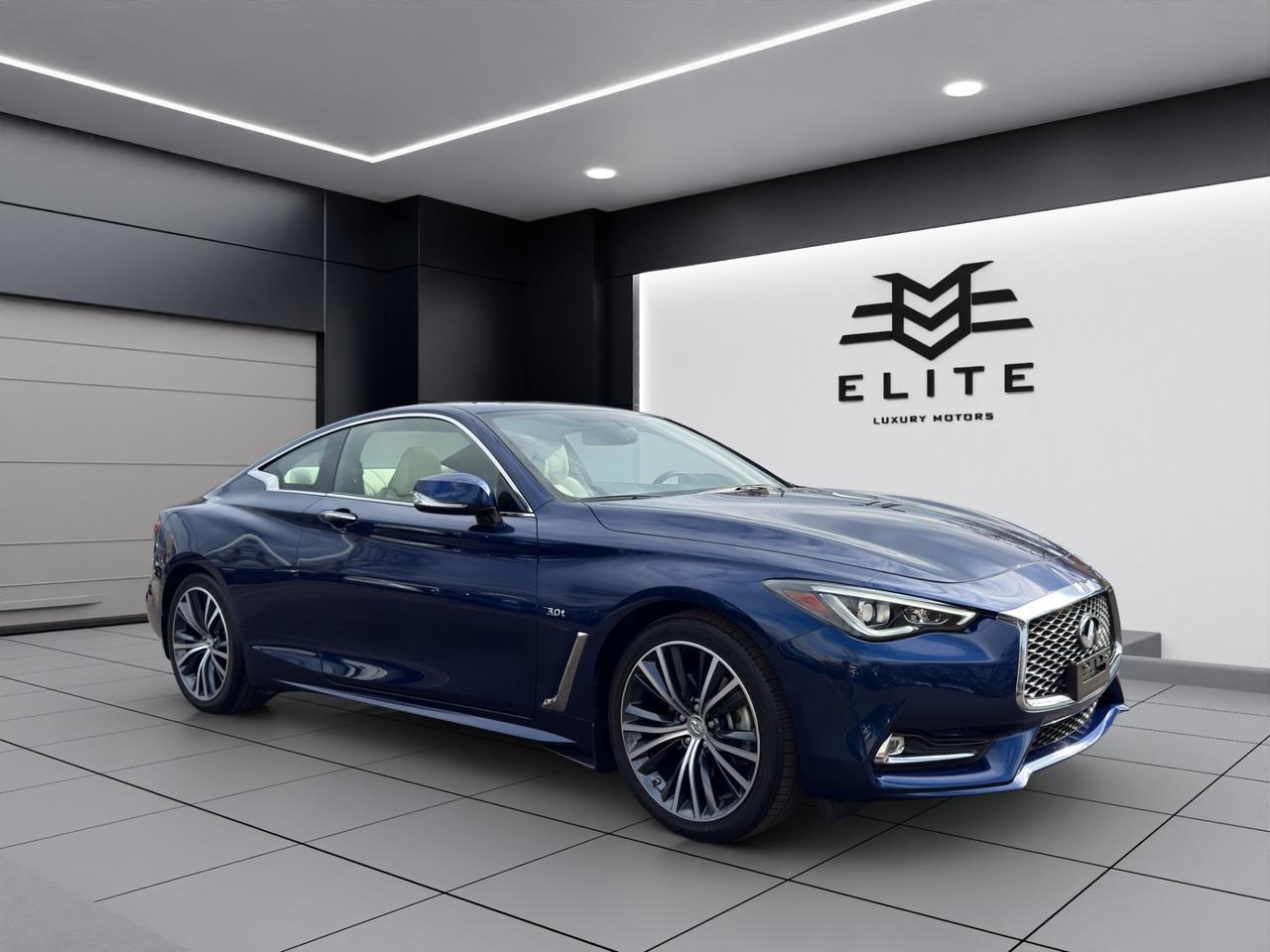 2018 Infiniti Q60 3.0T LUXE AWD - COUPE - LOW LOW KMS !!! Photo
