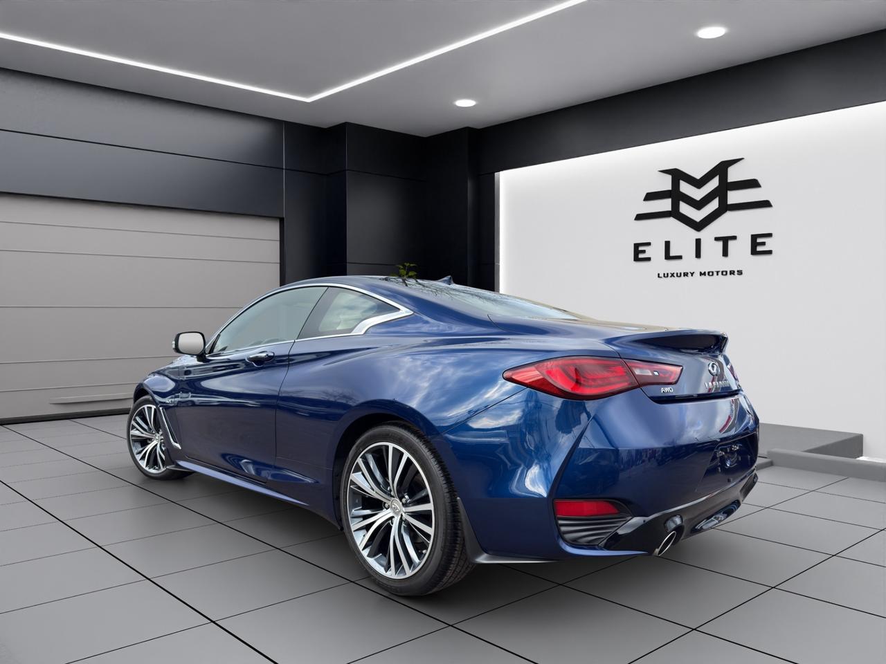 2018 Infiniti Q60 3.0T LUXE AWD - COUPE - LOW LOW KMS !!! Photo