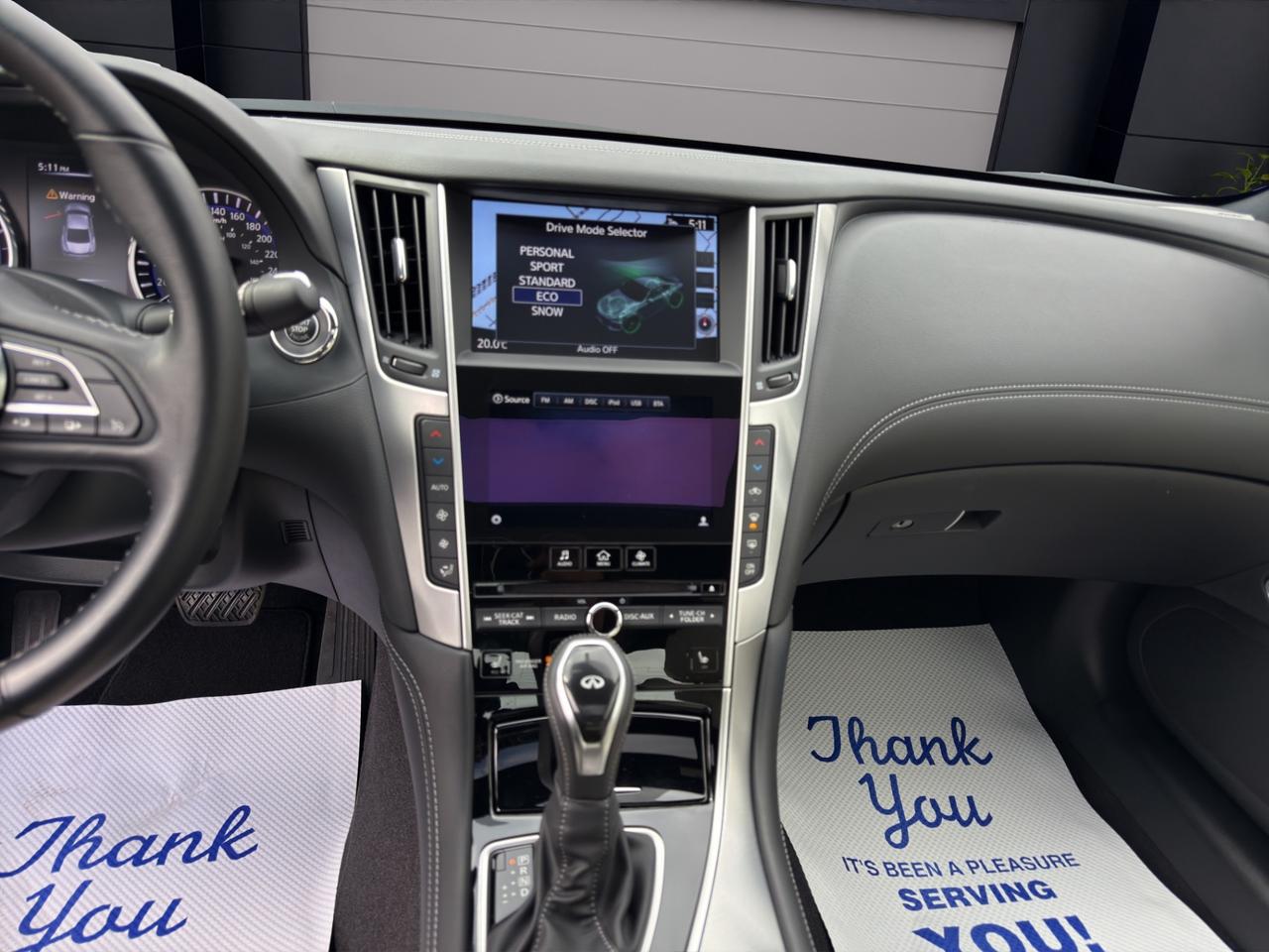 2018 Infiniti Q60 3.0T LUXE AWD - COUPE - LOW LOW KMS !!! Photo