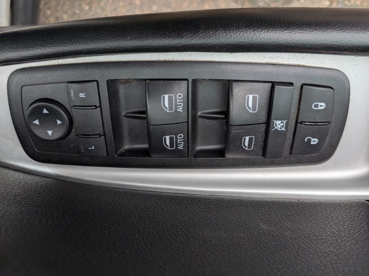 13778989