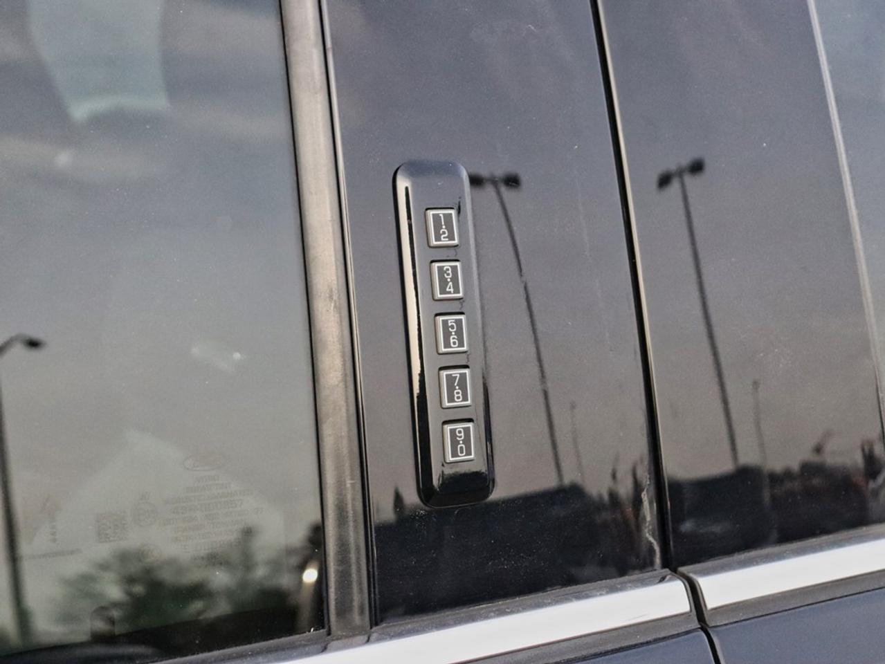 2022 Ford F-150 Limited | 4X4 | HYBRID | NAV | 360 | B&O | 22s Photo