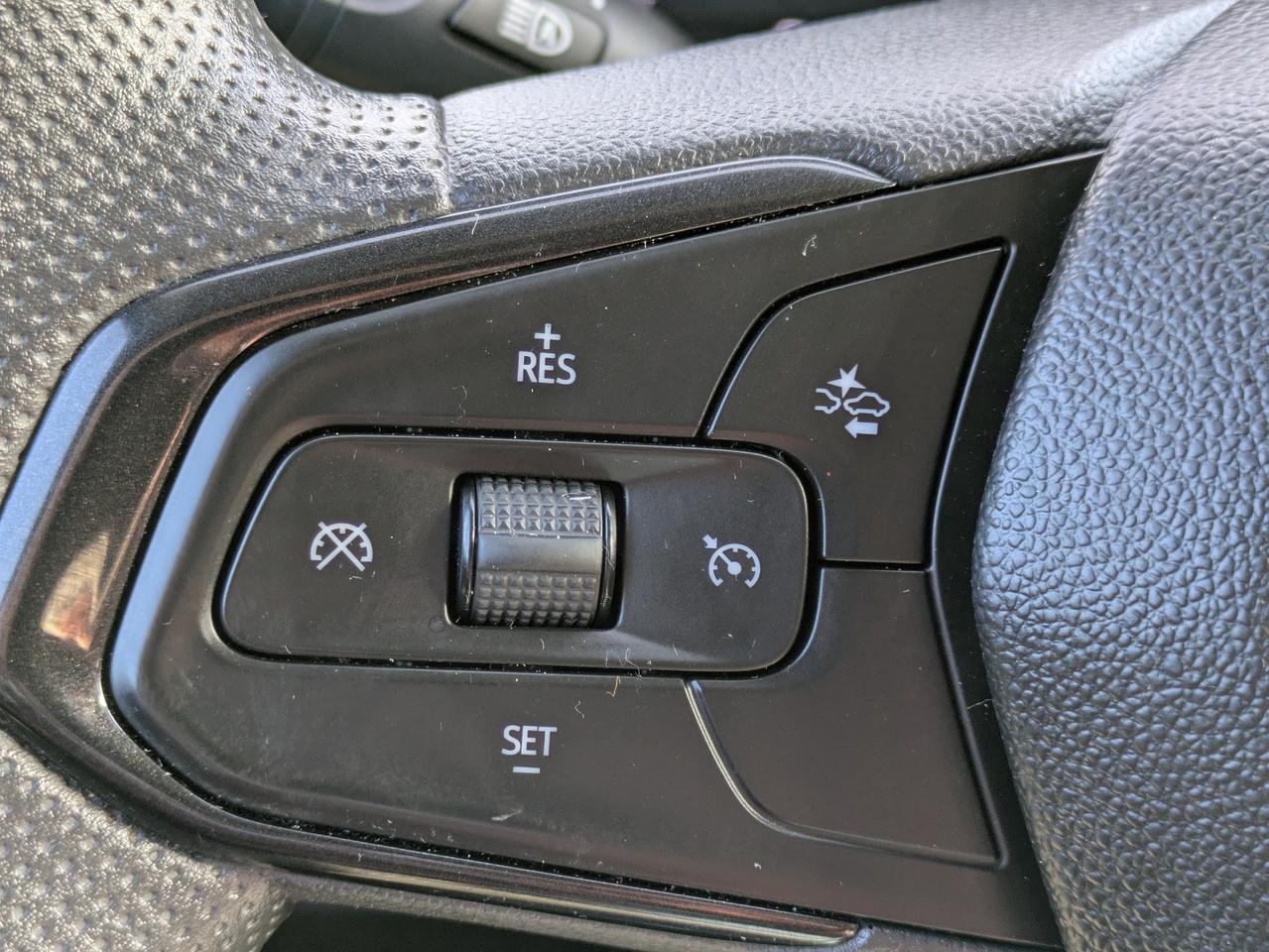 2021 Chevrolet TrailBlazer AWD 4dr LT Photo