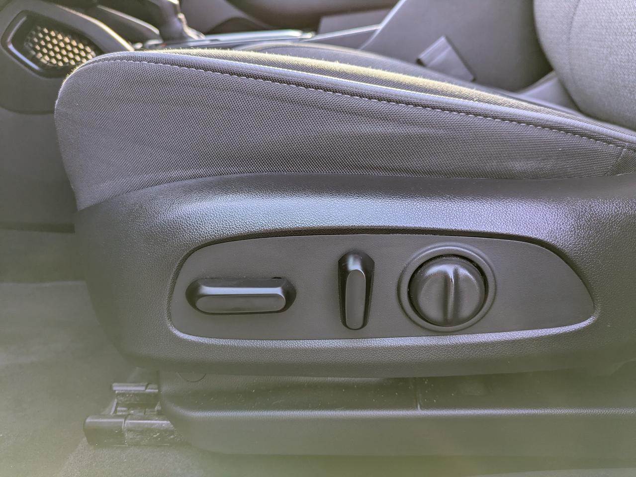 2021 Chevrolet TrailBlazer AWD 4dr LT Photo