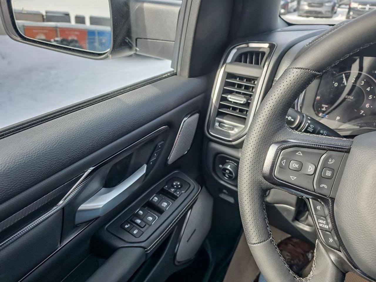 13779004