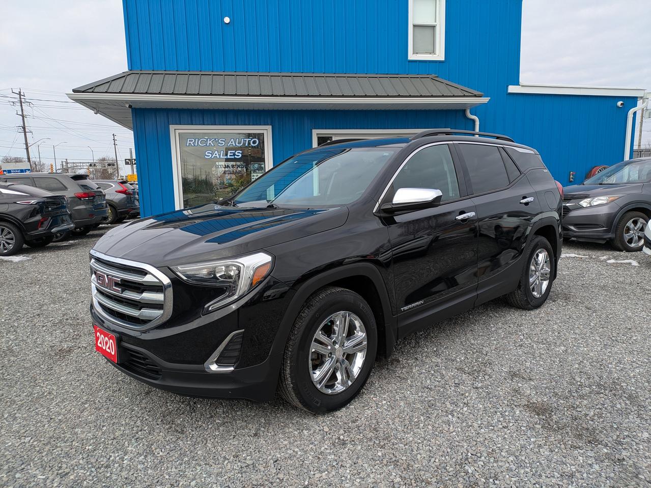 2020 GMC Terrain FWD 4DR SLE Photo0