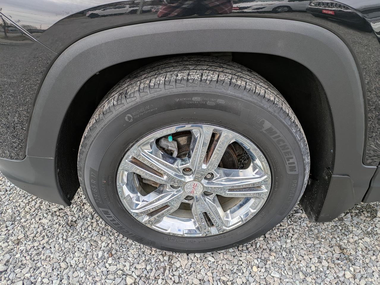 2020 GMC Terrain FWD 4DR SLE Photo