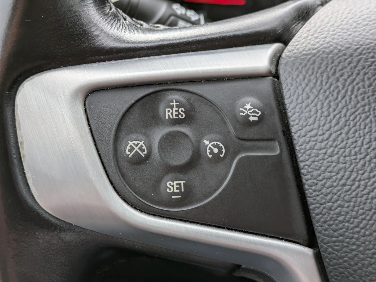 2020 GMC Terrain FWD 4DR SLE Photo