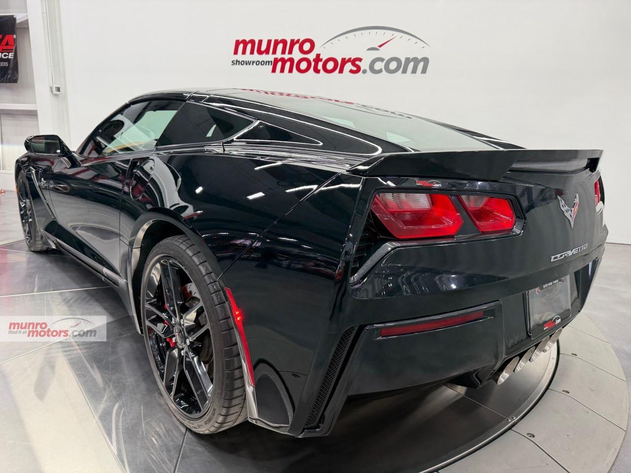 2017 Chevrolet Corvette Stingray Coupe Z51 3LT Photo