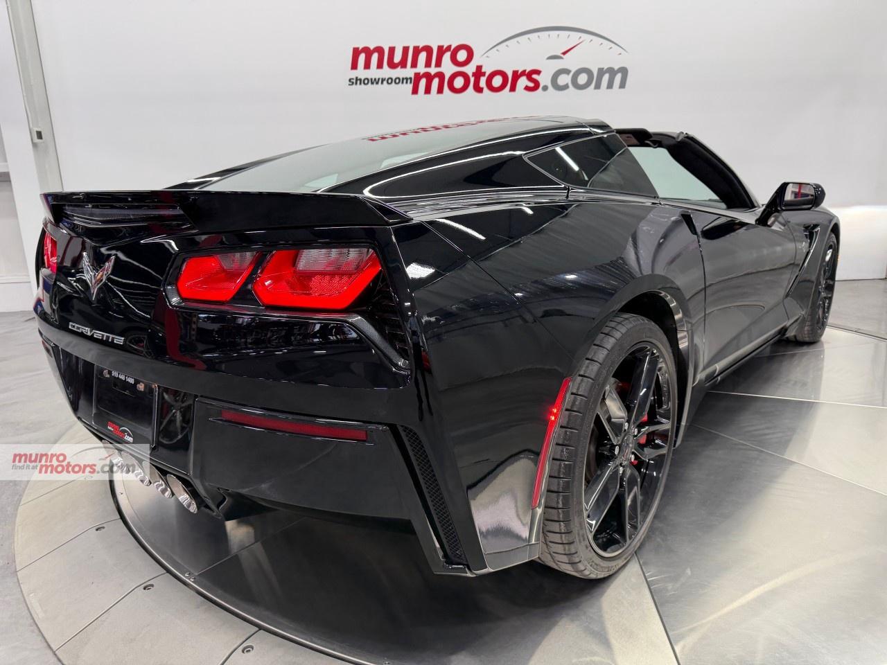 2017 Chevrolet Corvette Stingray Coupe Z51 3LT Photo