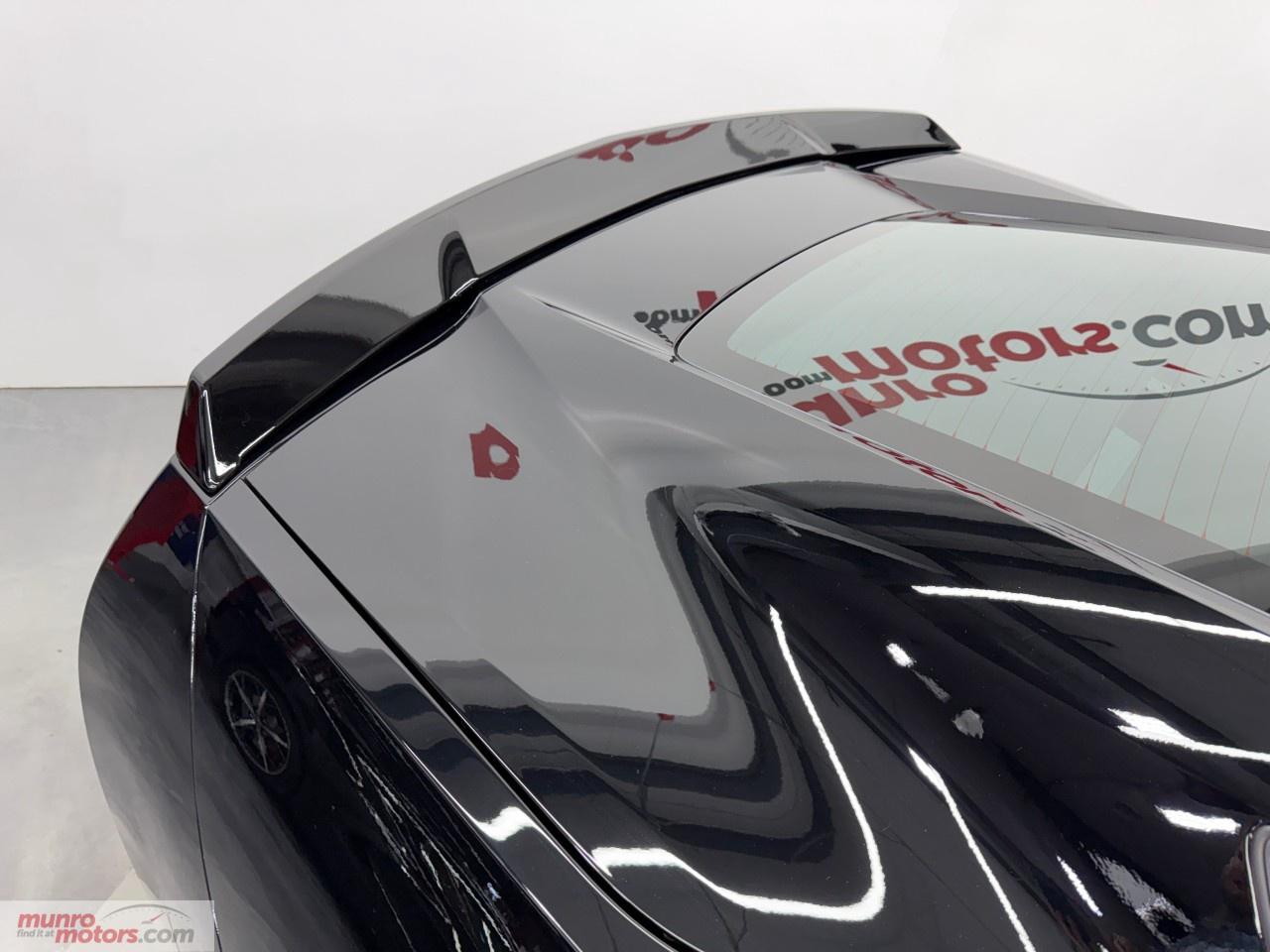 2017 Chevrolet Corvette Stingray Coupe Z51 3LT Photo