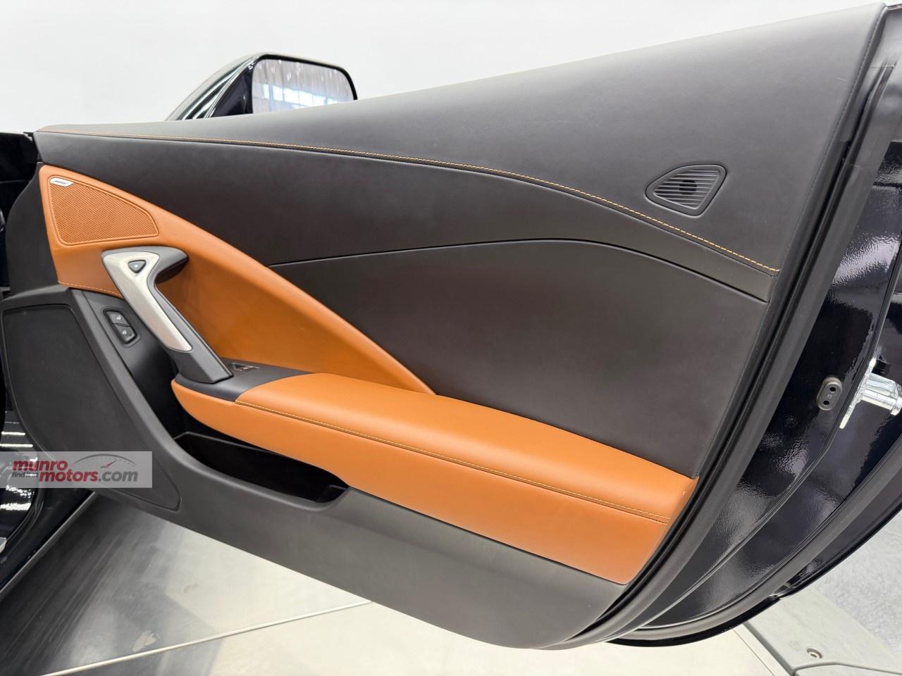 2017 Chevrolet Corvette Stingray Coupe Z51 3LT Photo