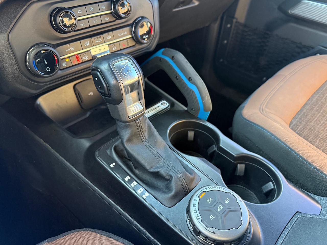 2022 Ford Bronco Outer Banks NAV! Heated Steering! AutoStart! Photo