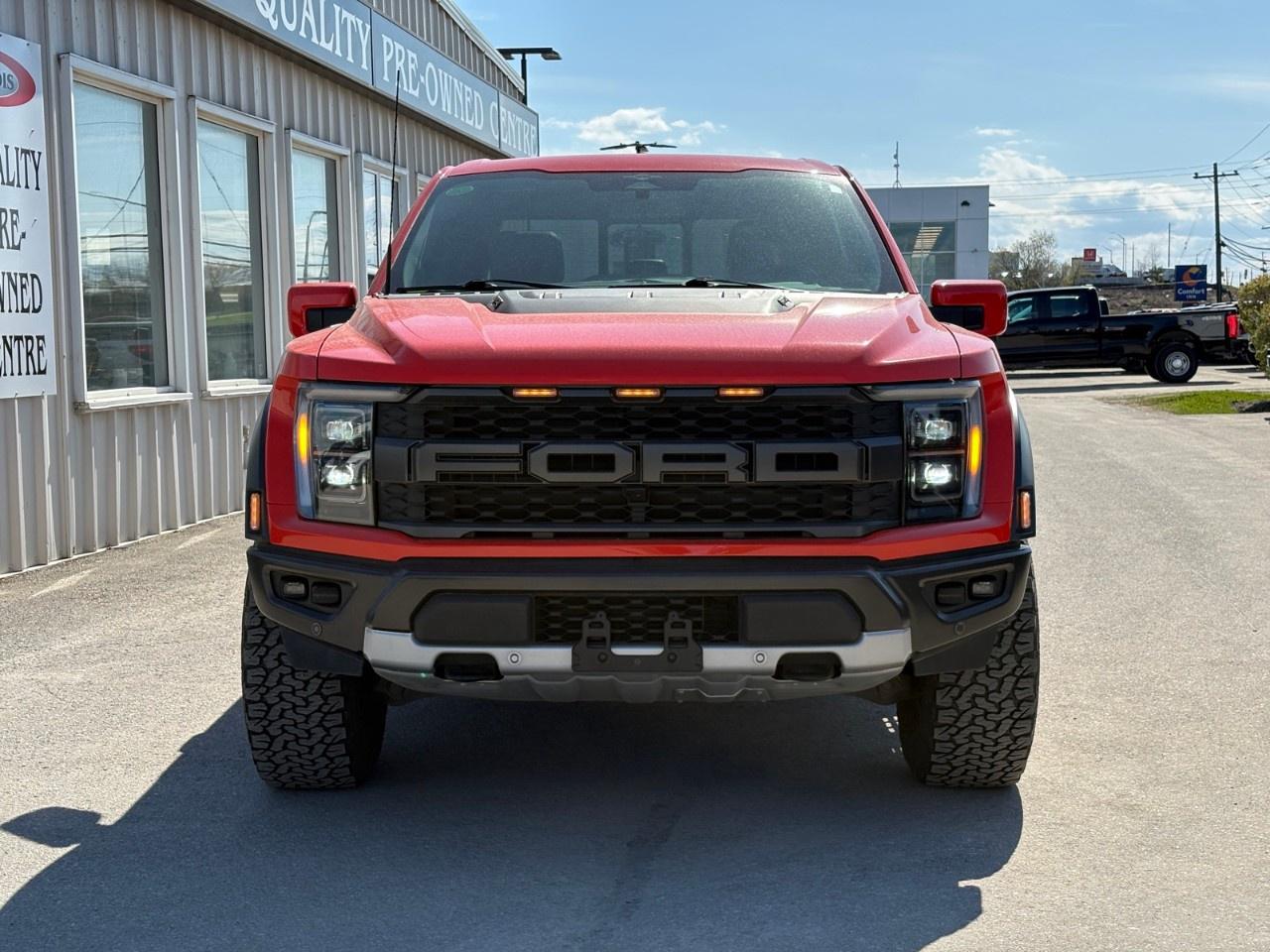 2023 Ford F-150 Raptor 4WD SuperCrew 5.5' Box Photo2