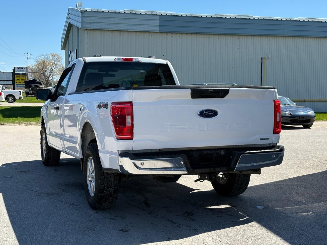 2023 Ford F-150 XLT 4WD Reg Cab 8' Box Photo