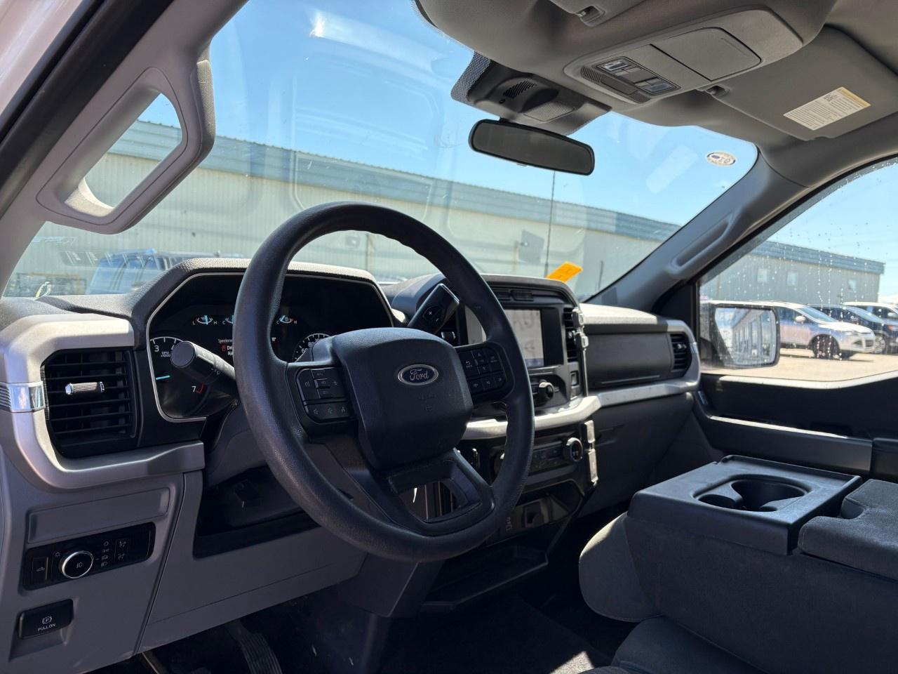 2023 Ford F-150 XLT 4WD Reg Cab 8' Box Photo