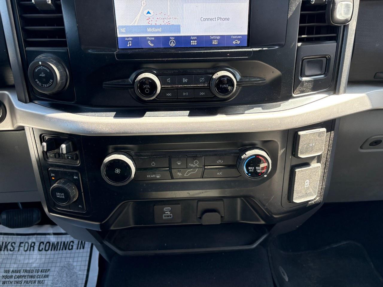 2023 Ford F-150 XLT 4WD Reg Cab 8' Box Photo