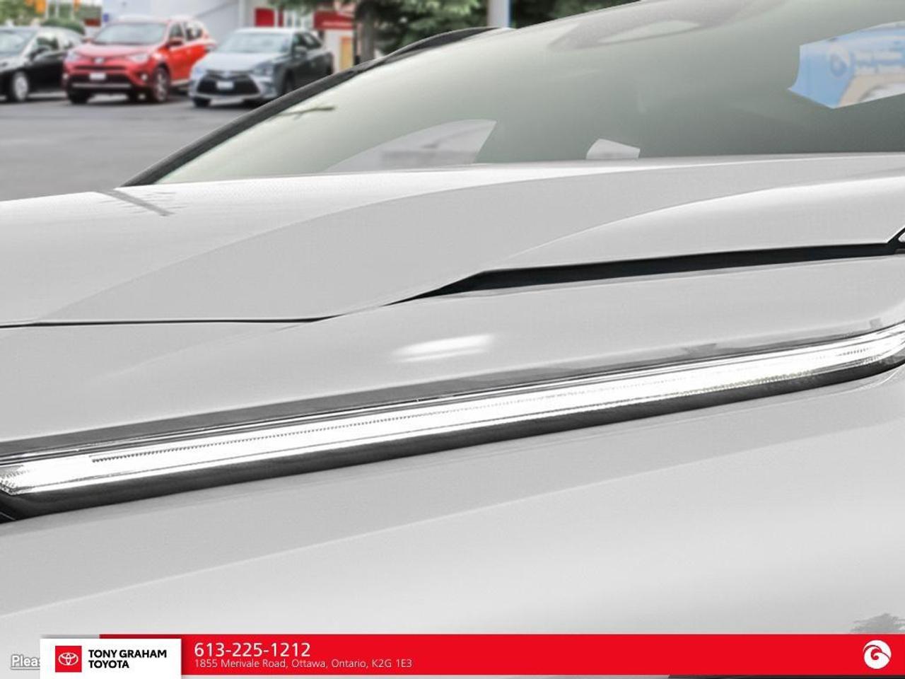 2026 Toyota Crown Signia Limited Photo