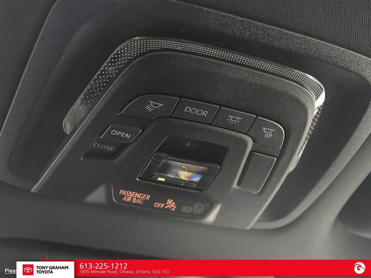 2026 Toyota Crown Signia Limited Photo