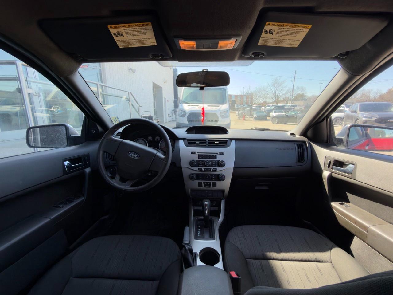 2010 Ford Focus SANGRIA RED METALLIC | CHARCOAL BLACK CLOTH SEAT TRIM | 2.0L DOHC I4 DURATEC ENG | 4-SPEED A/T W/OD Photo