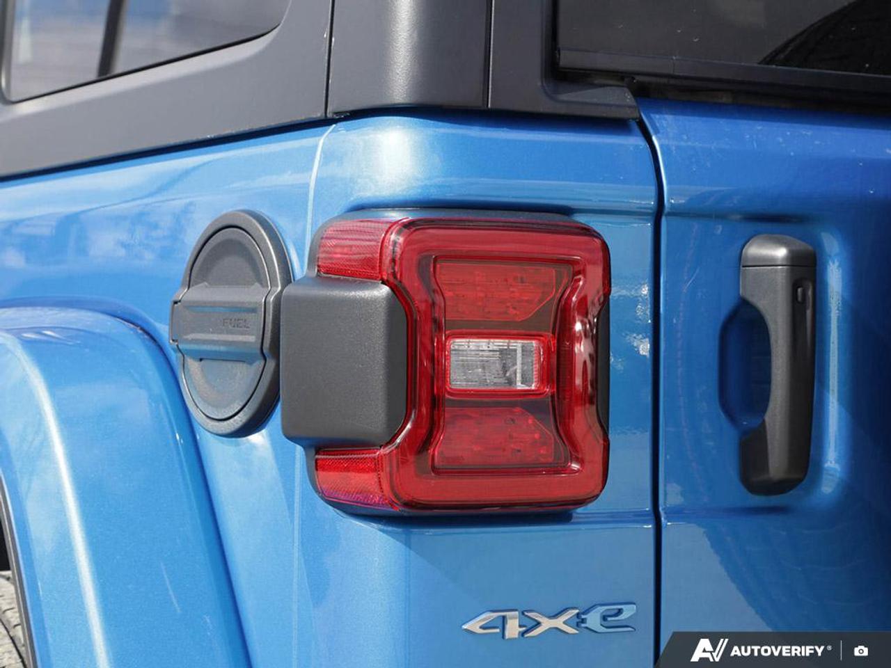 2023 Jeep Wrangler 4xe Sahara HEATED LEATHER SEATS & WHEEL | NAV Photo