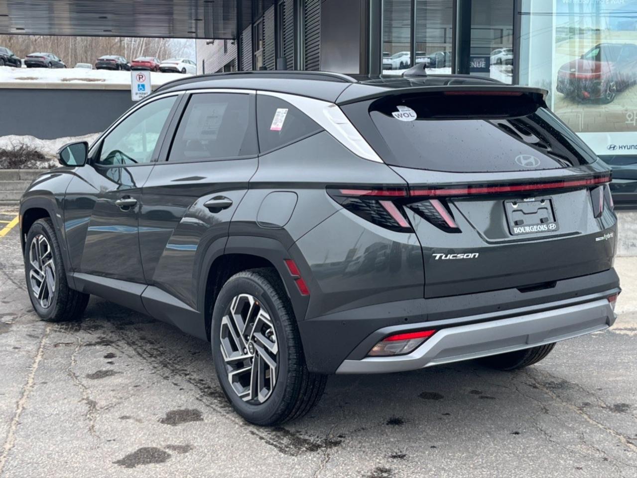 2026 Hyundai Tucson Hybrid Ultimate AWD Photo4