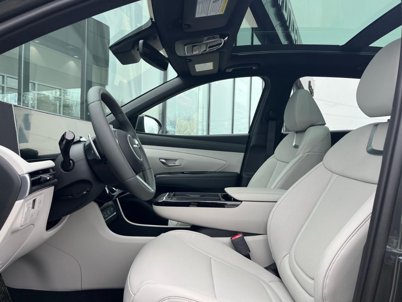 2026 Hyundai Tucson Hybrid Ultimate AWD Photo