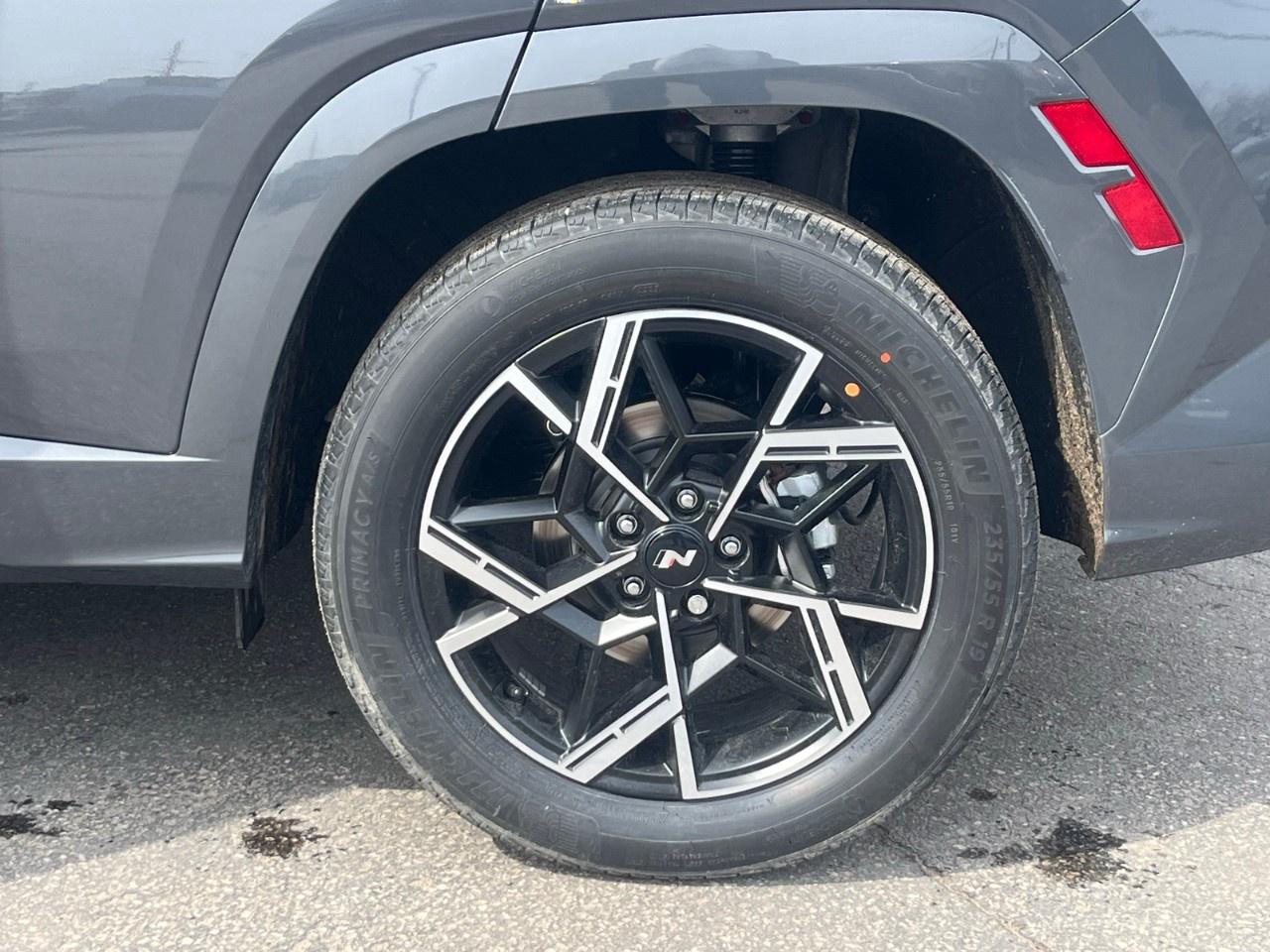 2026 Hyundai Tucson Hybrid N-Line AWD Photo3