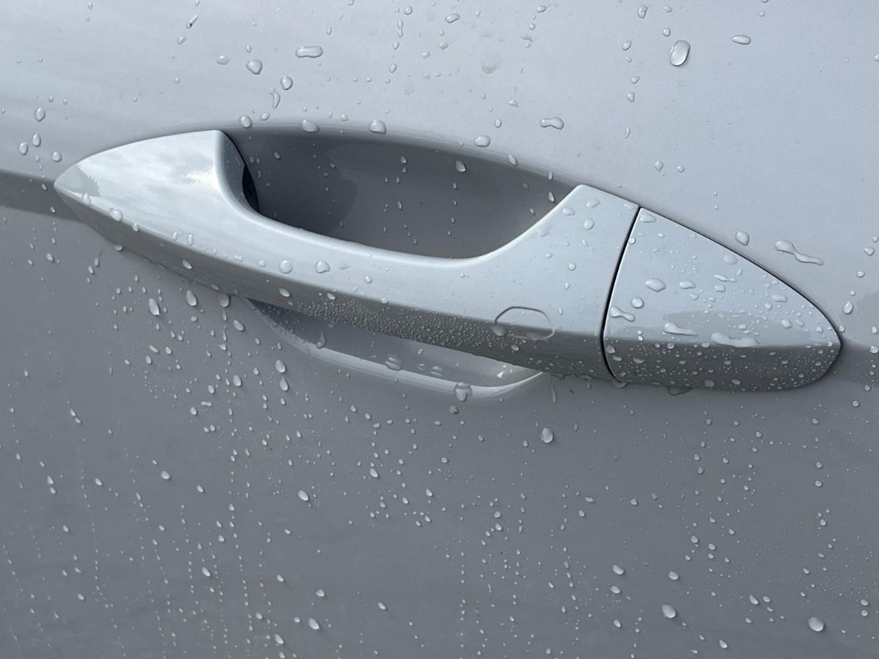 2026 Hyundai KONA 1.6T N Line Ultimate AWD w/Two-Tone Roof Photo