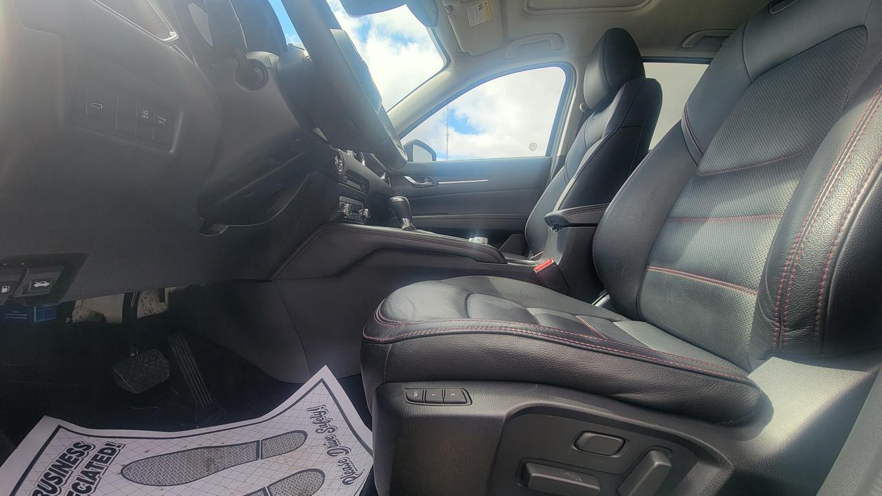 2024 Mazda CX-5 KURO Photo