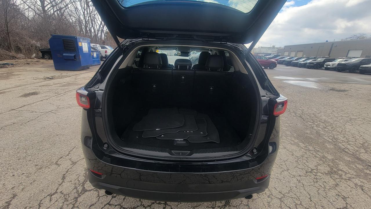 2024 Mazda CX-5 KURO Photo