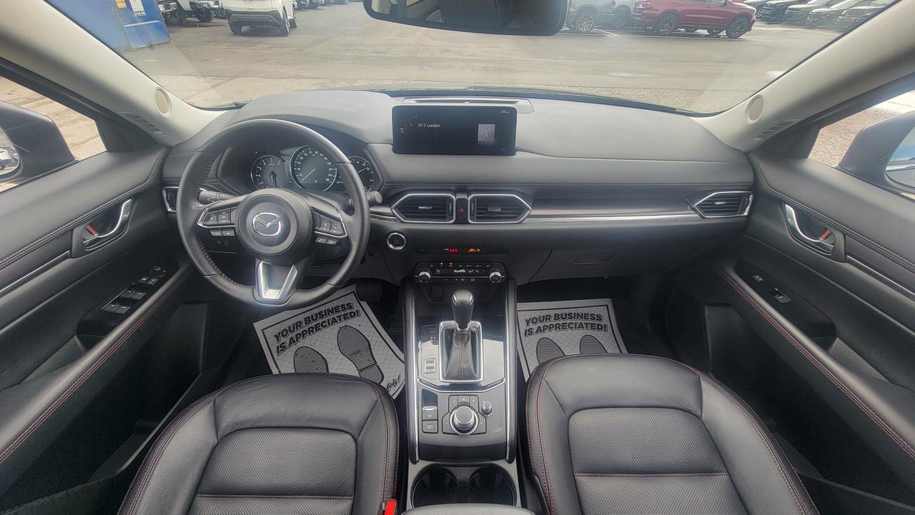 2024 Mazda CX-5 KURO Photo