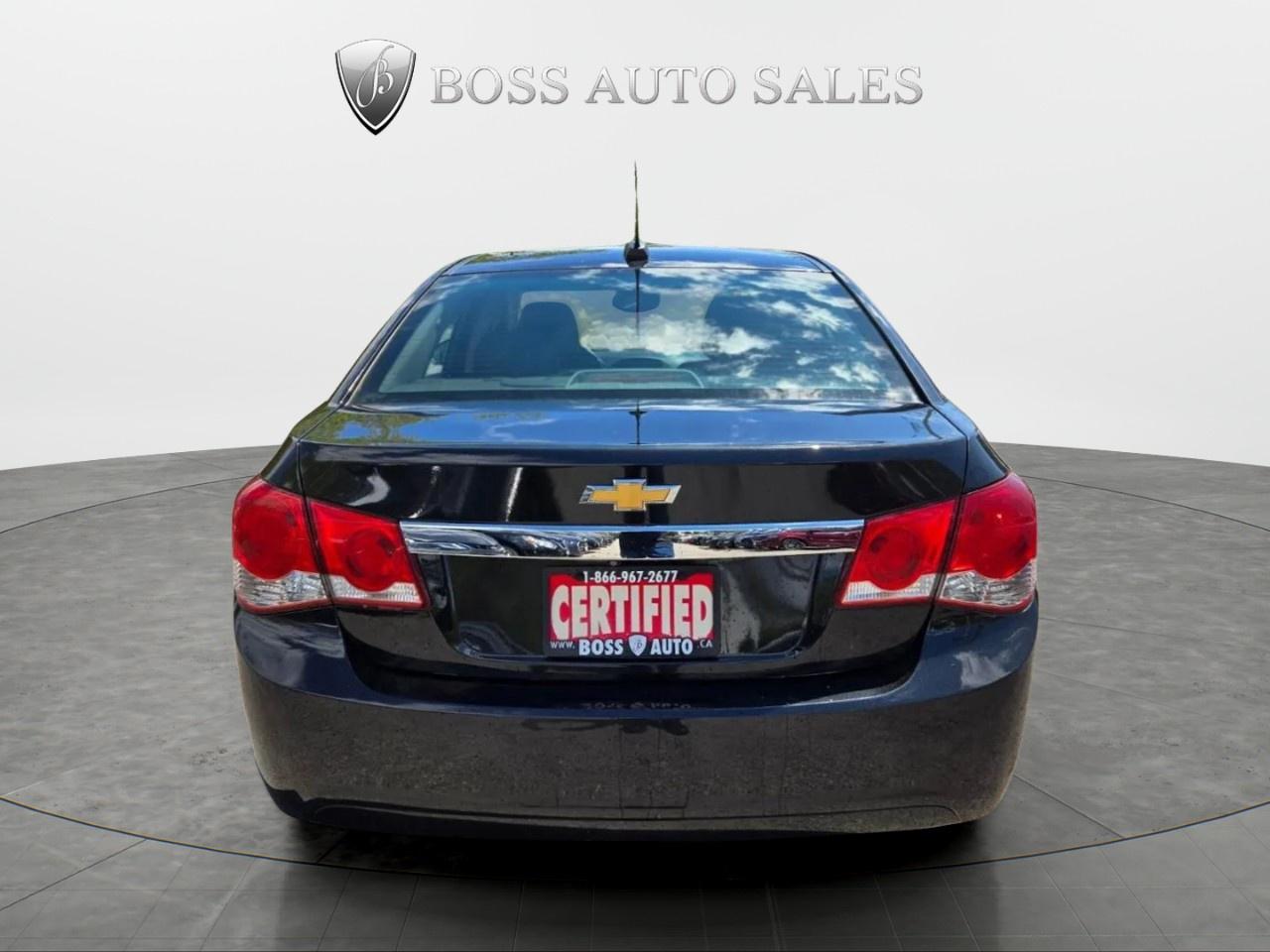 2015 Chevrolet Cruze 4dr Sdn 2lt Photo3