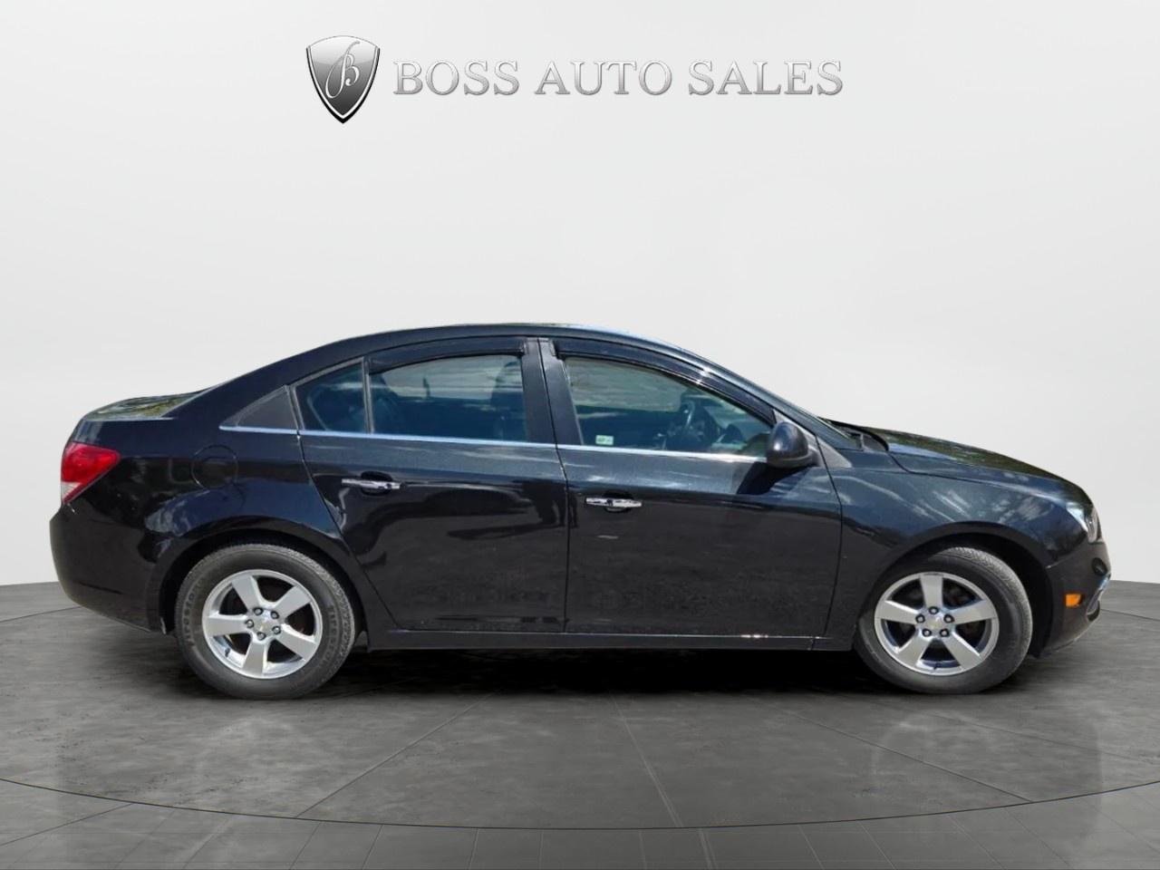 2015 Chevrolet Cruze 4dr Sdn 2lt Photo