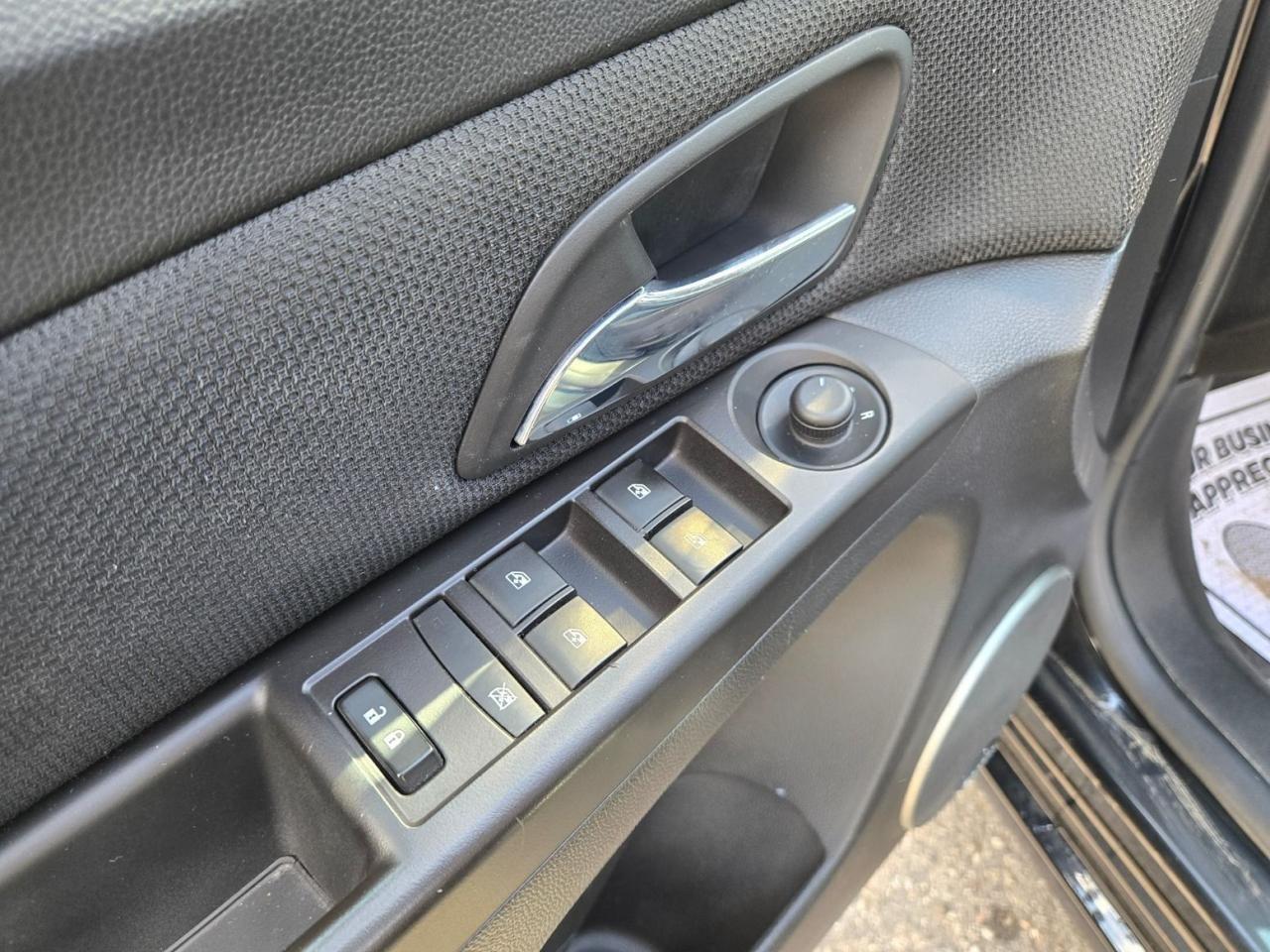 2015 Chevrolet Cruze 4dr Sdn 2lt Photo