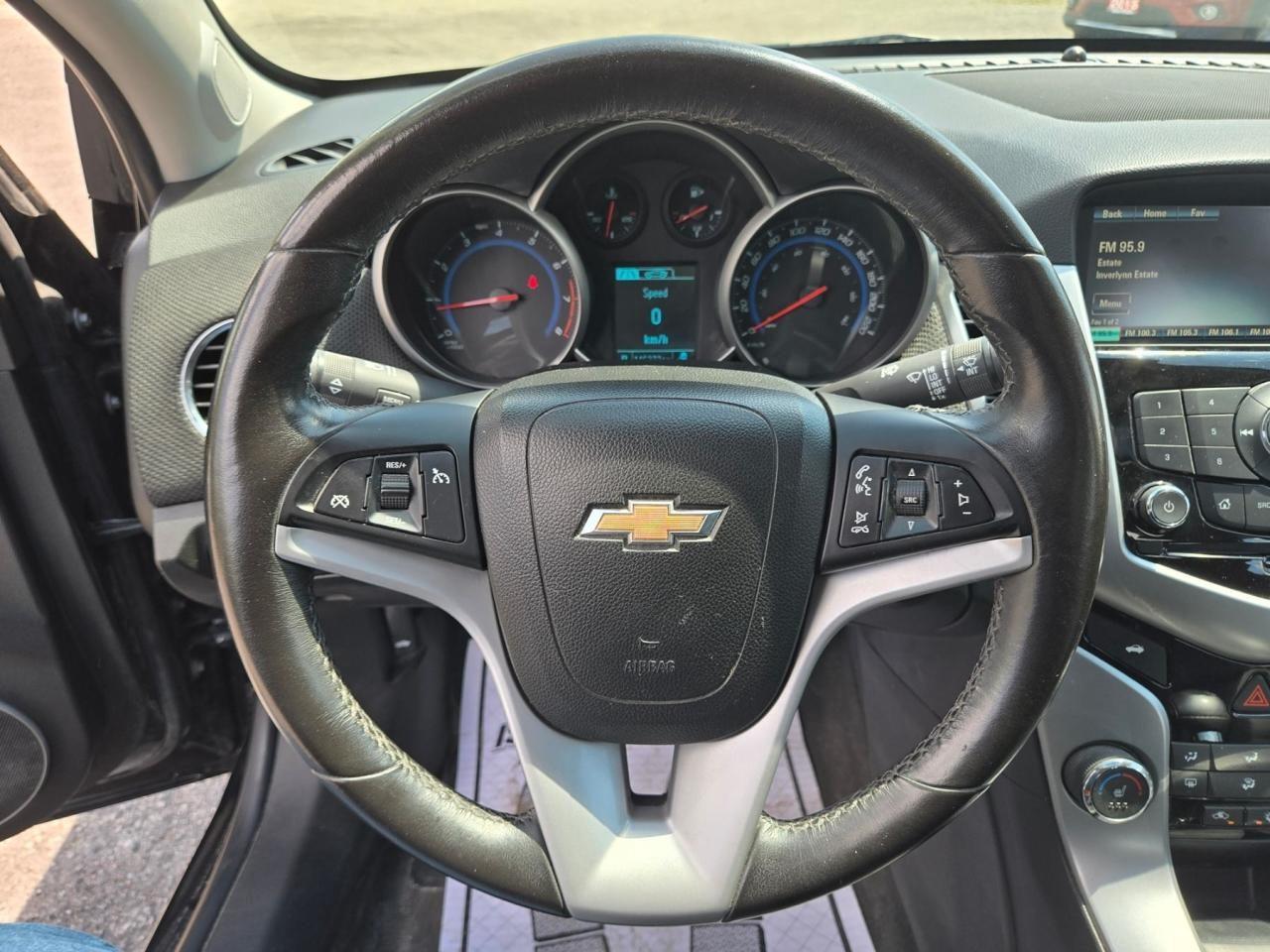 2015 Chevrolet Cruze 4dr Sdn 2lt Photo