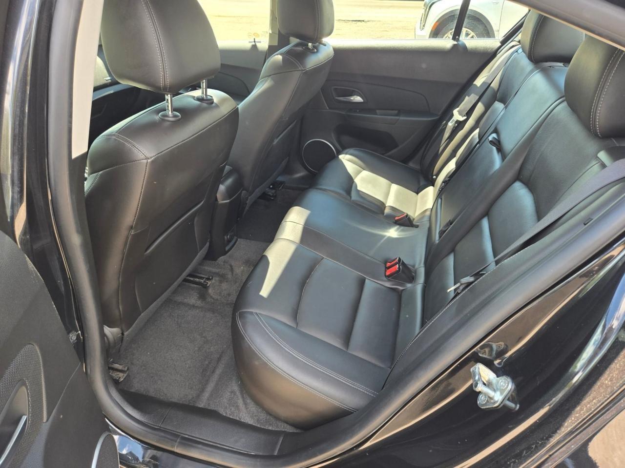 2015 Chevrolet Cruze 4dr Sdn 2lt Photo