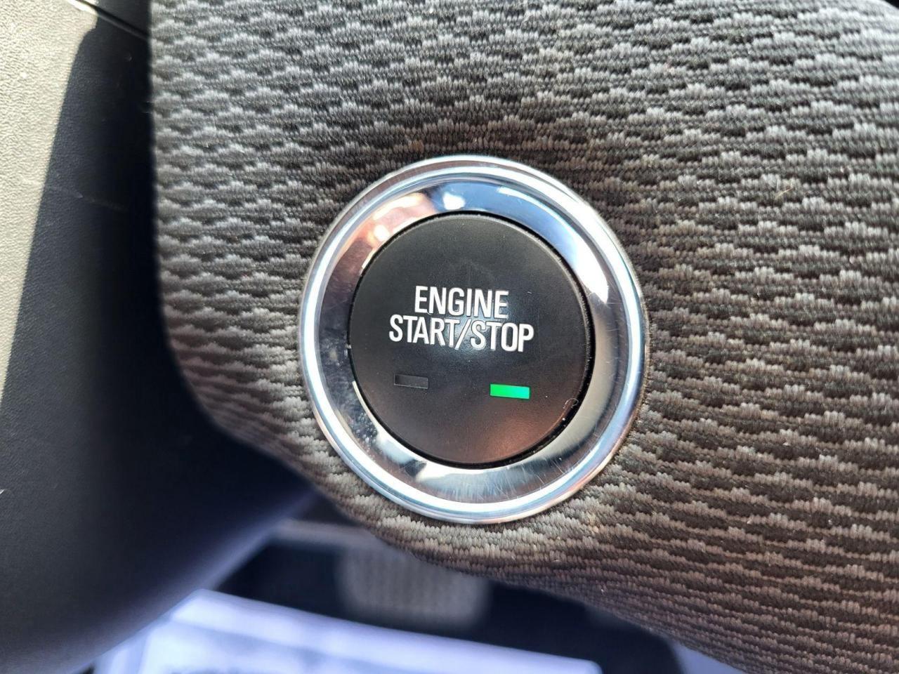 2017 Chevrolet Cruze Sedan LT (Automatic) Photo