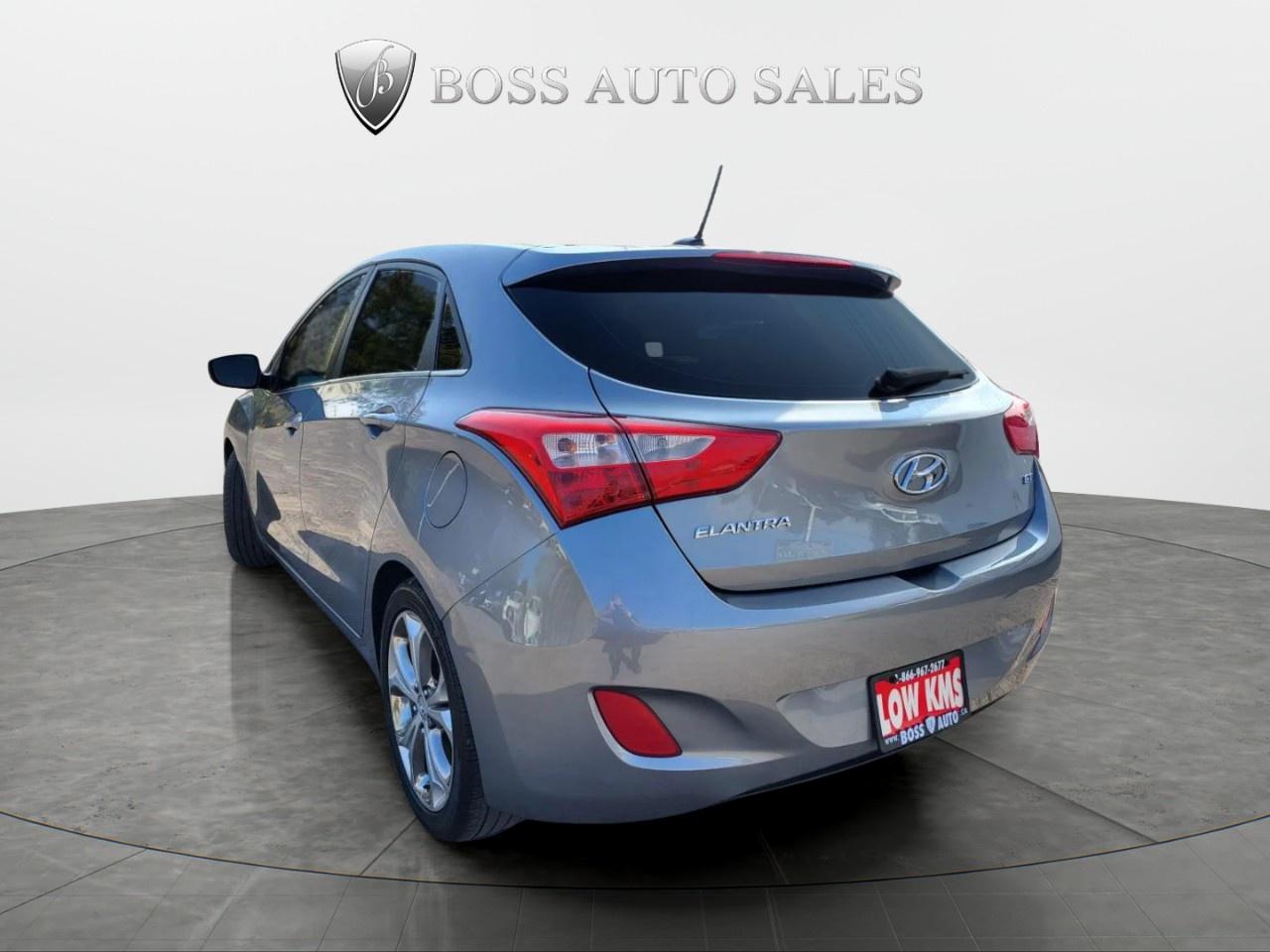2014 Hyundai Elantra GT 5dr HB Auto SE Photo